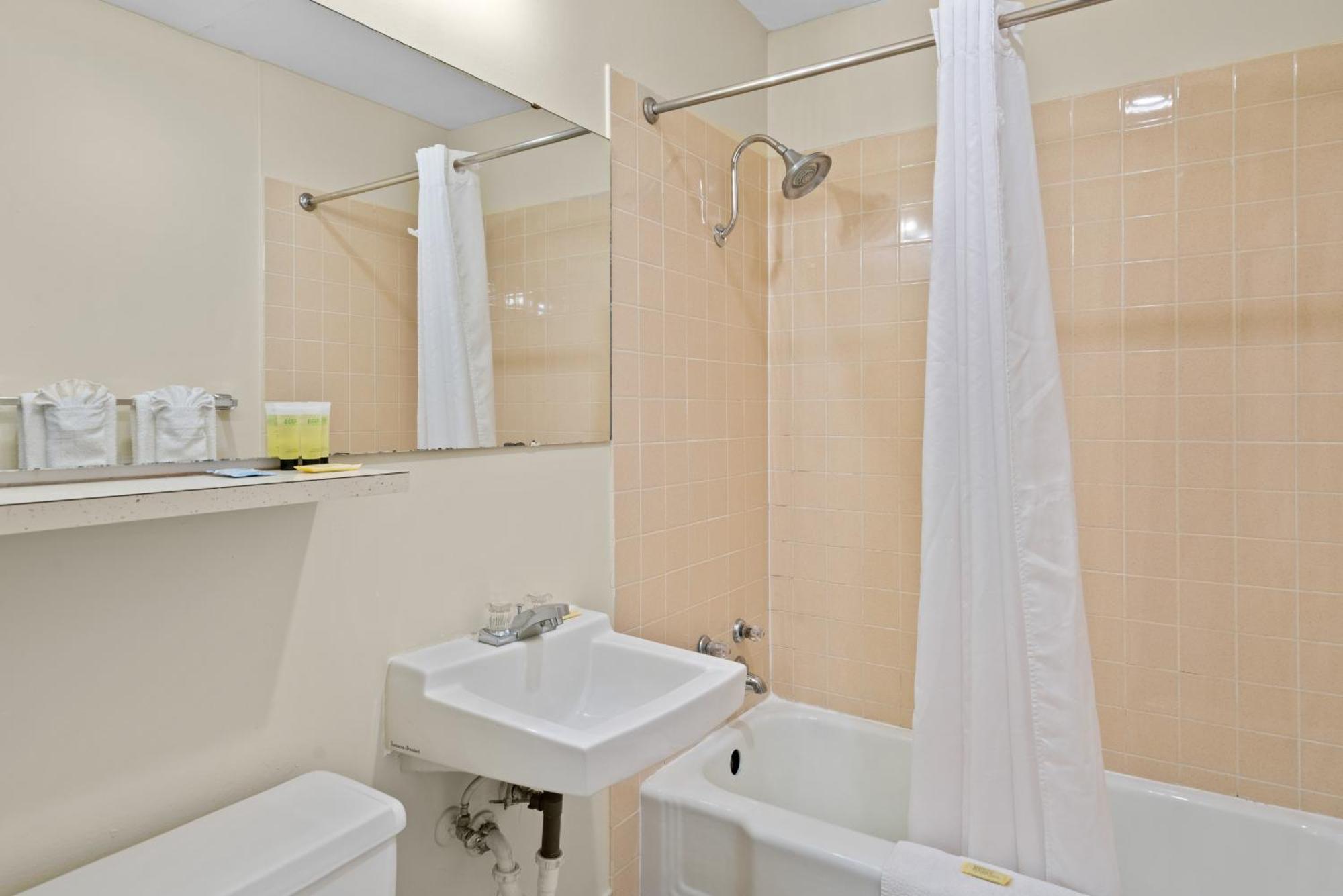 Holiday Lodge Венатчі Екстер'єр фото