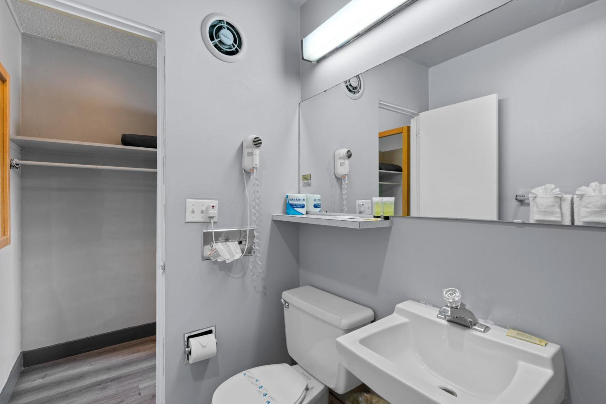 Holiday Lodge Венатчі Екстер'єр фото